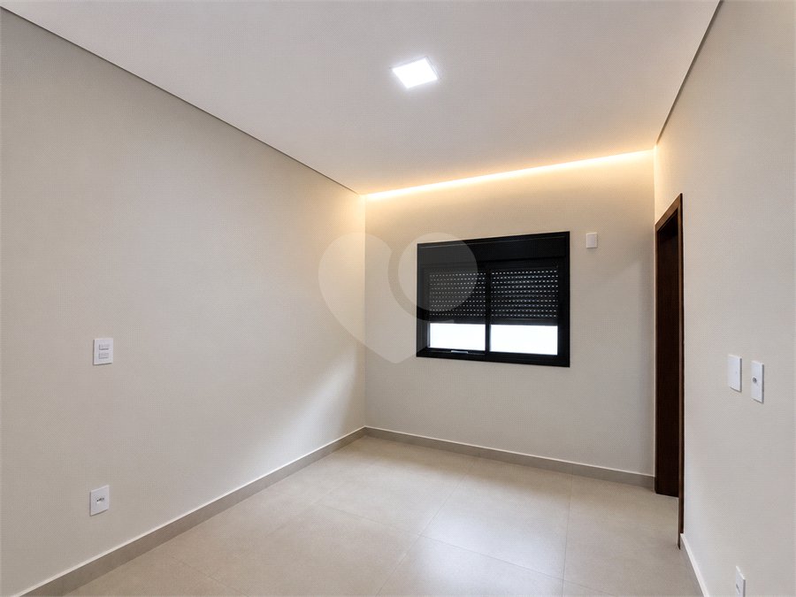 Casa à venda com 3 suítes no condomínio Residencial Chácara Ondina, Sorocaba - SP