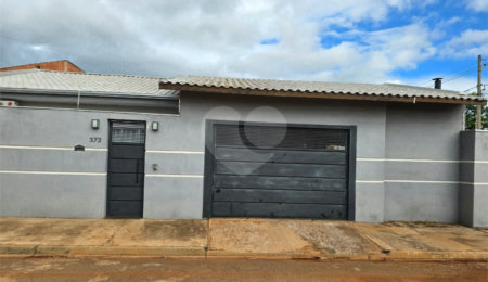 Casa à venda com 3 quartos, sendo 1 suíte, em Portal dos Pinheiros Ii, Itapetininga, SP