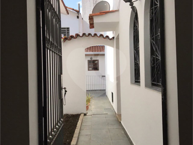 Sobrado à venda com 3 quartos, sendo 1 suíte,  em Brooklin, São Paulo, SP