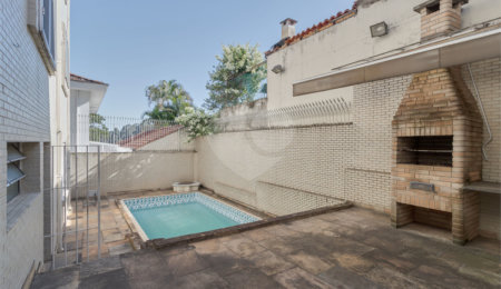 Casa à venda com 3 quartos, sendo 1 suíte, em Brooklin, São Paulo, SP
