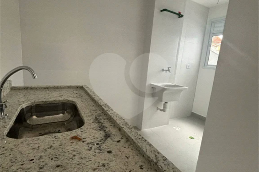 Casa à venda com 2 quartos no condomínio Maracujas, São Paulo - SP