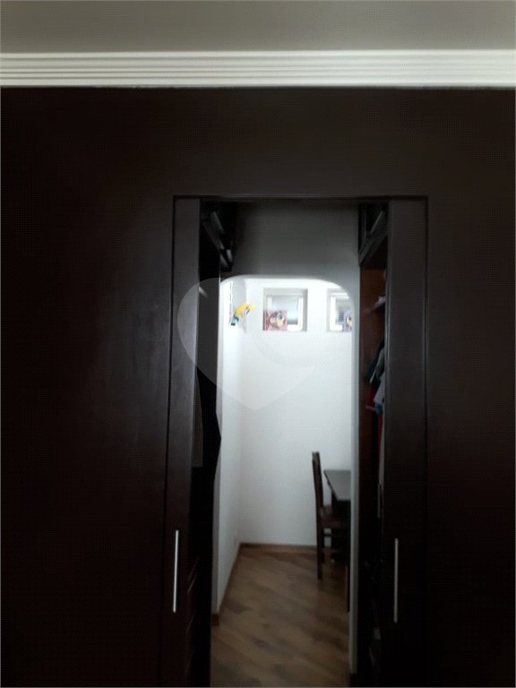 Sobrado à venda com 3 quartos, sendo 1 suíte, em Jardim Santa Mena, Guarulhos, SP