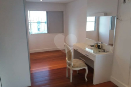 Apartamento à venda com 2 quartos, sendo 1 suíte, em Santana, São Paulo, SP