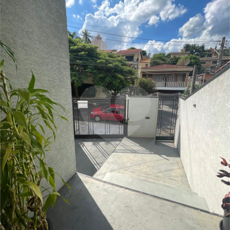 Sobrado à venda com 3 suítes em Vila Junqueira, Atibaia, SP