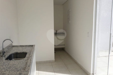 Apartamento à venda ou para alugar com 2 quartos, sendo 1 suíte,  em Vila Santa Isabel, São Roque, SP