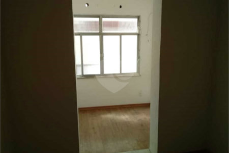 Casa de Vila à venda com 3 quartos no condomínio Conde de Bonfim, Rio de Janeiro - RJ