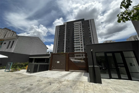 Apartamento à venda com 3 suítes em Vila Romana, São Paulo, SP