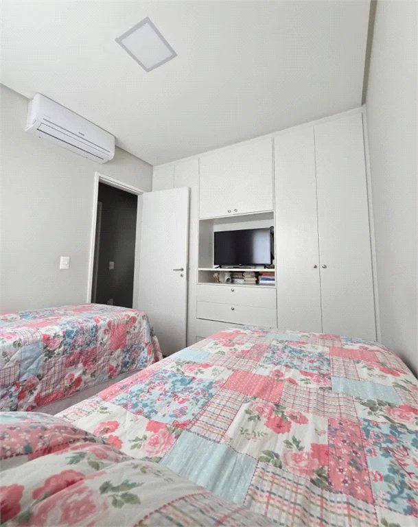Apartamento à venda com 3 quartos, sendo 1 suíte, em Vila Suzana, São Paulo, SP