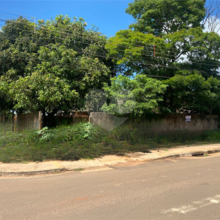 Terreno à venda em Parque dos Ipês II, Ponta Porã, MS