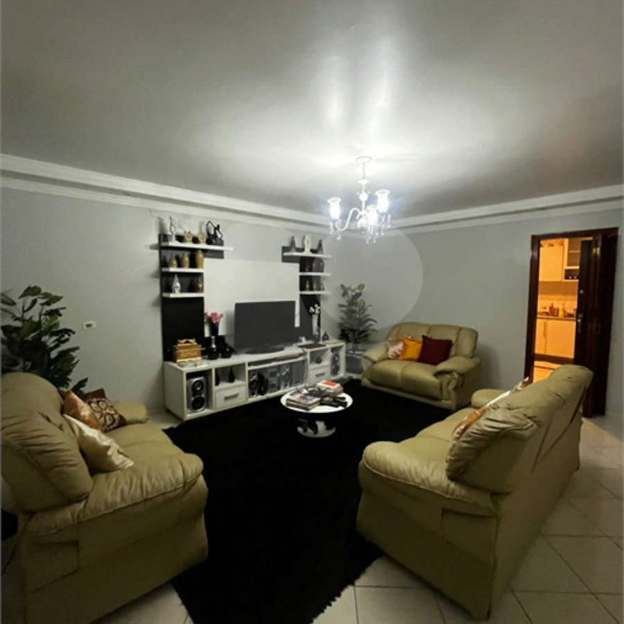 Sobrado à venda com 5 quartos, sendo 3 suítes, em Jardim Jaraguá (são Domingos), São Paulo, SP