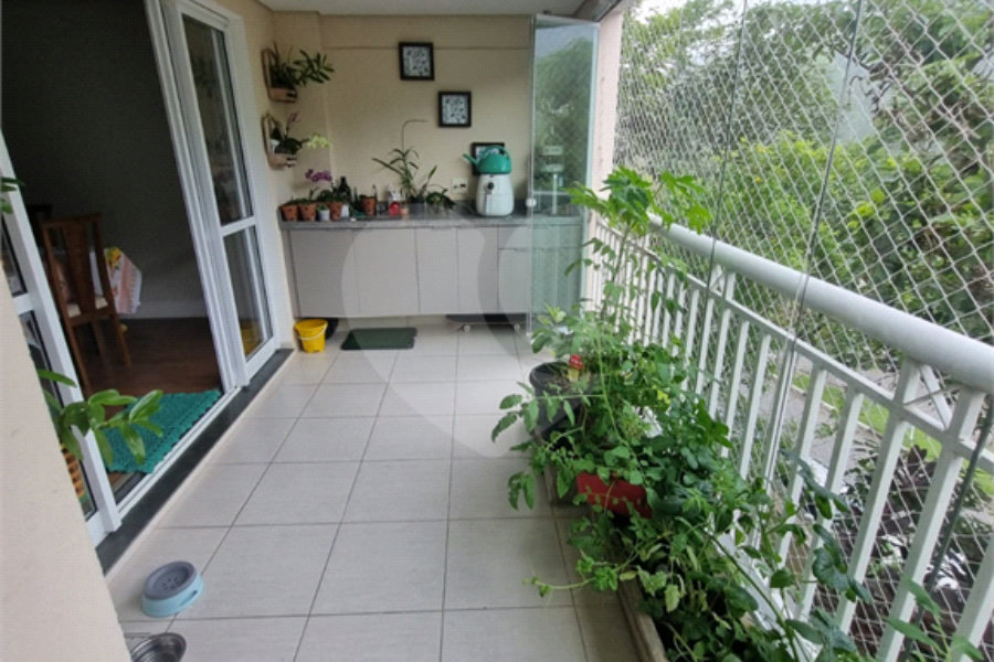 Apartamento à venda com 3 quartos, sendo 1 suíte, em Horto, São Paulo, SP