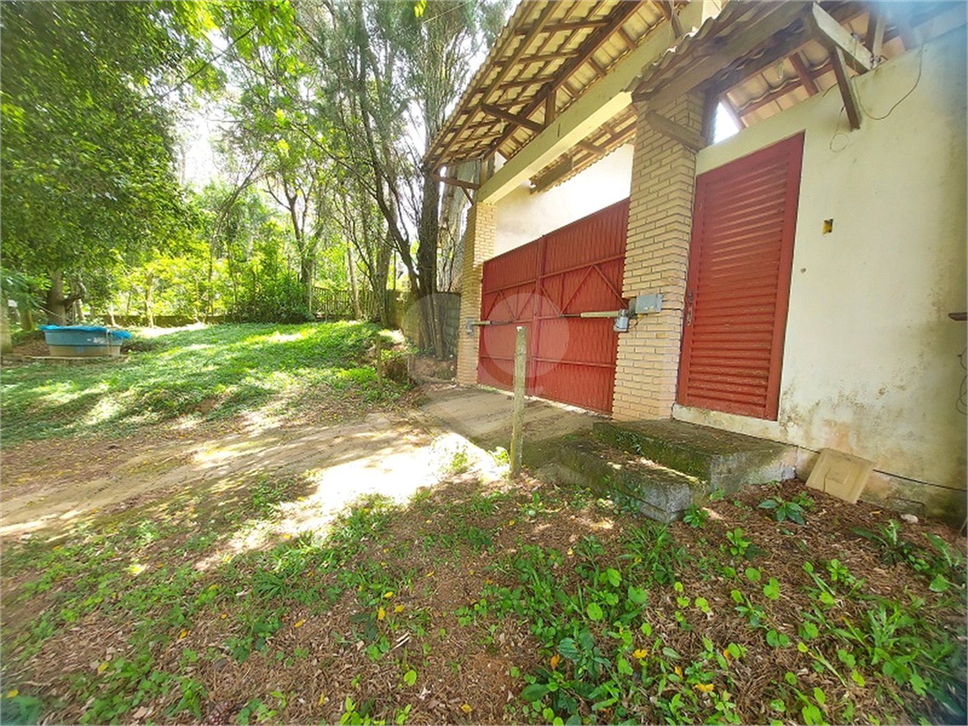 Casa à venda com 4 quartos, sendo 1 suíte, no Centro, Ibiúna, SP