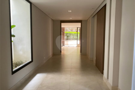 Apartamento à venda com 3 quartos, sendo 2 suítes, em Brooklin Paulista, São Paulo, SP