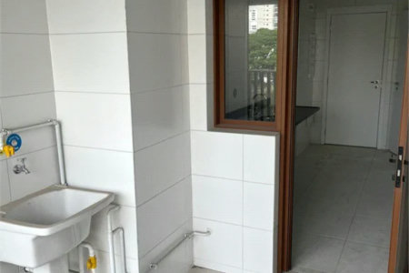 Apartamento à venda com 3 quartos, sendo 1 suíte, em Brooklin Novo, São Paulo, SP