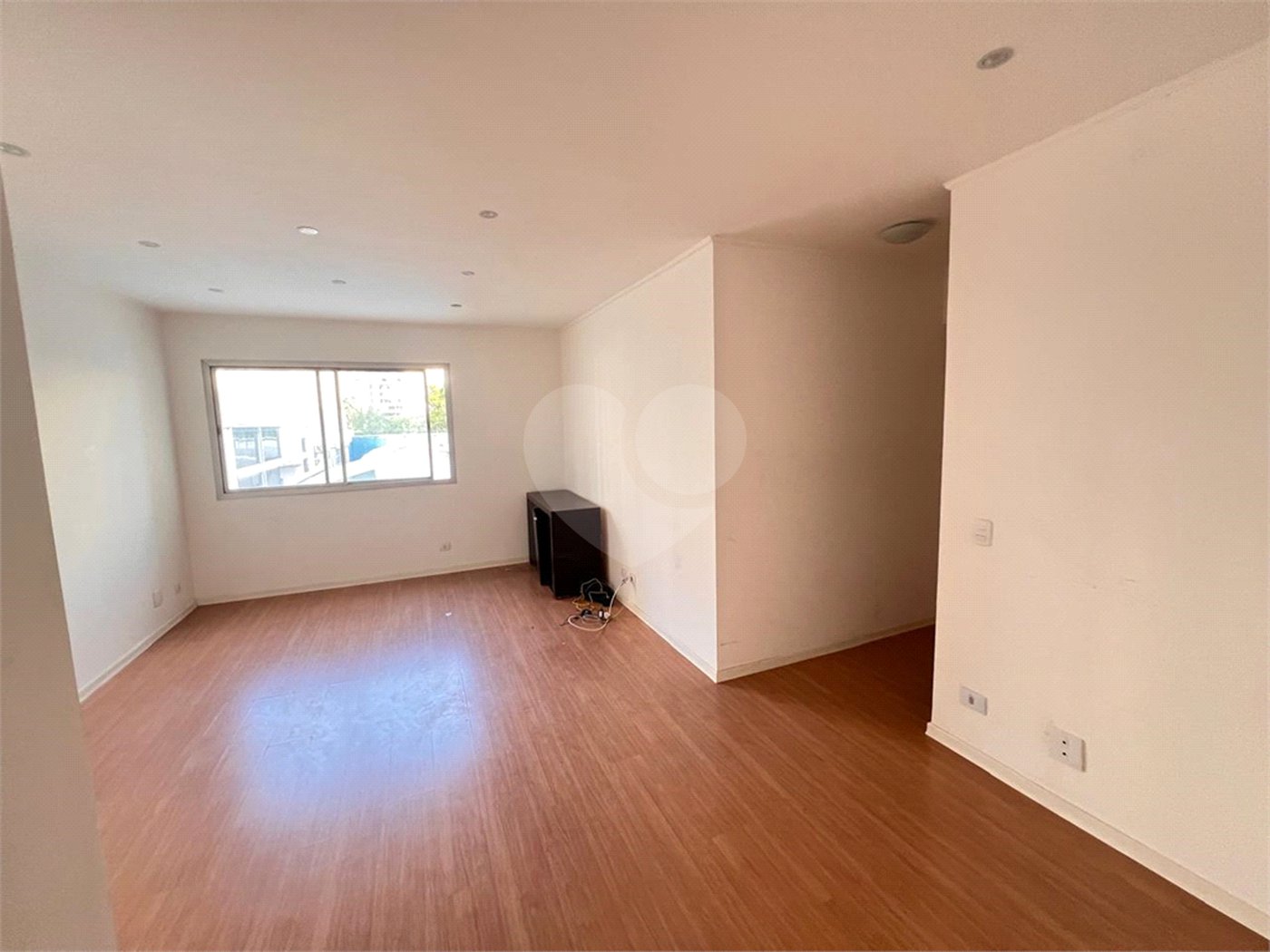 Apartamento à venda com 2 quartos em Moema, São Paulo, SP