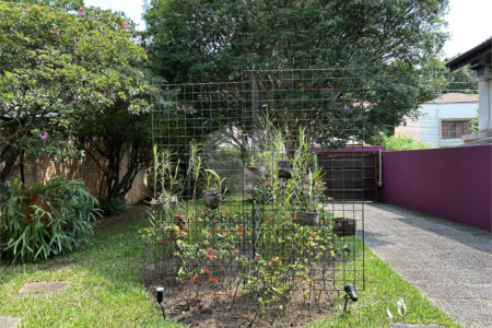 Casa de Vila à venda com 3 quartos, sendo 1 suíte, em Granja Julieta, São Paulo, SP