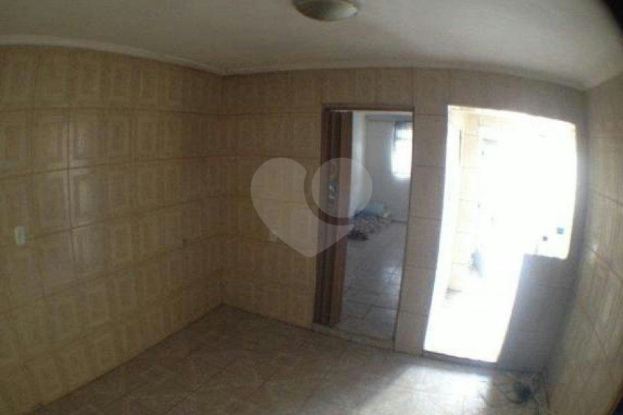Casa Térrea à venda com 3 quartos, sendo 1 suíte, em Vila Nova Mazzei, São Paulo, SP