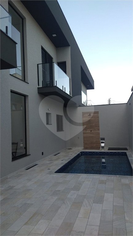 Casa à venda com 3 quartos, sendo 2 suítes,  em Nova Gardênia, Atibaia, SP