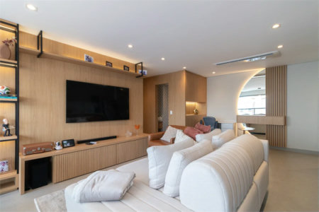 Apartamento à venda com 2 suítes em Santo Amaro, São Paulo, SP