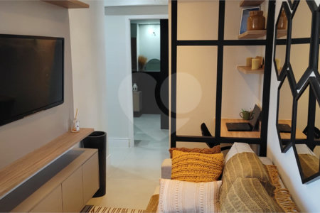 Apartamento à venda com 2 quartos em Parque Residencial Rafael Alcalá, Porto Feliz, SP