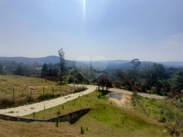 Terreno à venda no condomínio Aútria da Cantareira, Mairiporã - SP