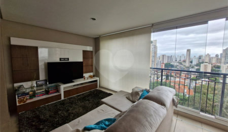 Apartamento à venda ou para alugar com 4 quartos, sendo 3 suítes, em Santa Teresinha, São Paulo, SP
