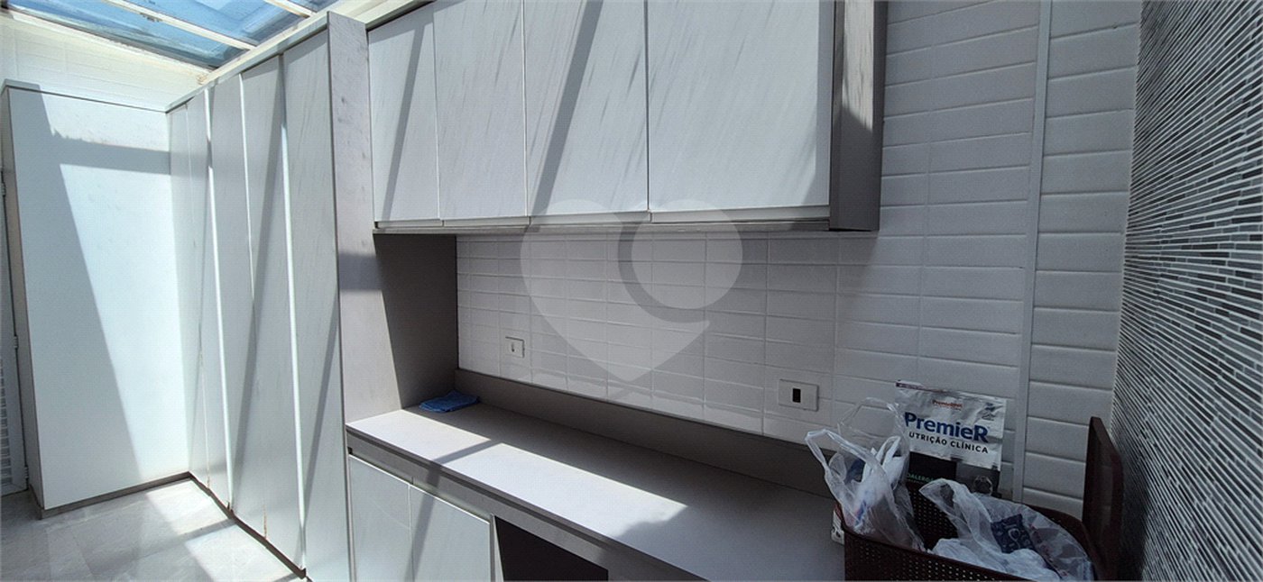 Casa à venda com 4 quartos, sendo 2 suítes,  no condomínio Aromaz, São Bernardo do Campo - SP