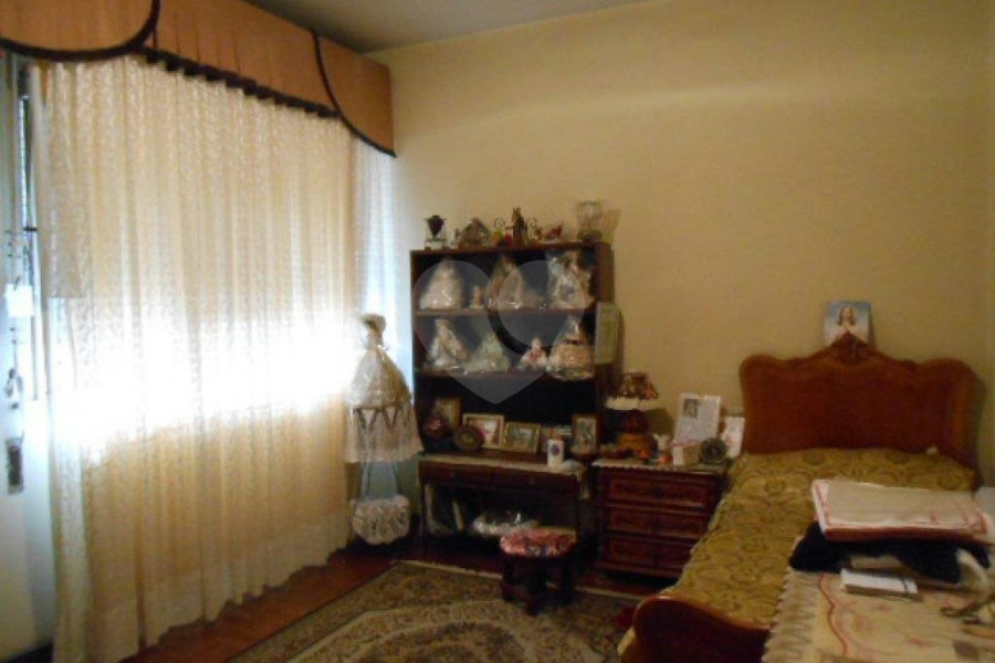 Sobrado à venda com 3 quartos em Santa Teresinha, São Paulo, SP