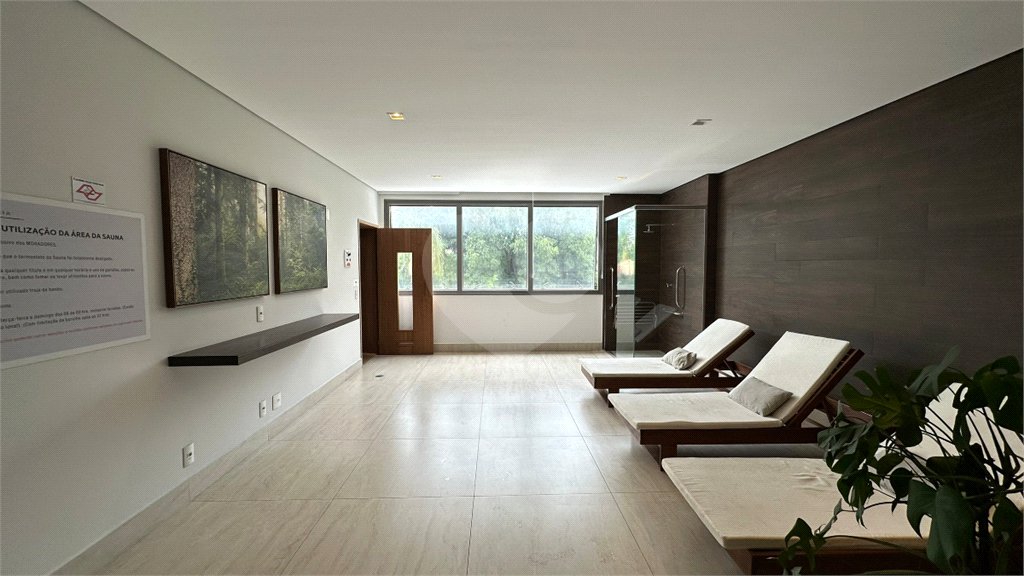 Apartamento à venda com 3 suítes em Jardim Prudência, São Paulo, SP
