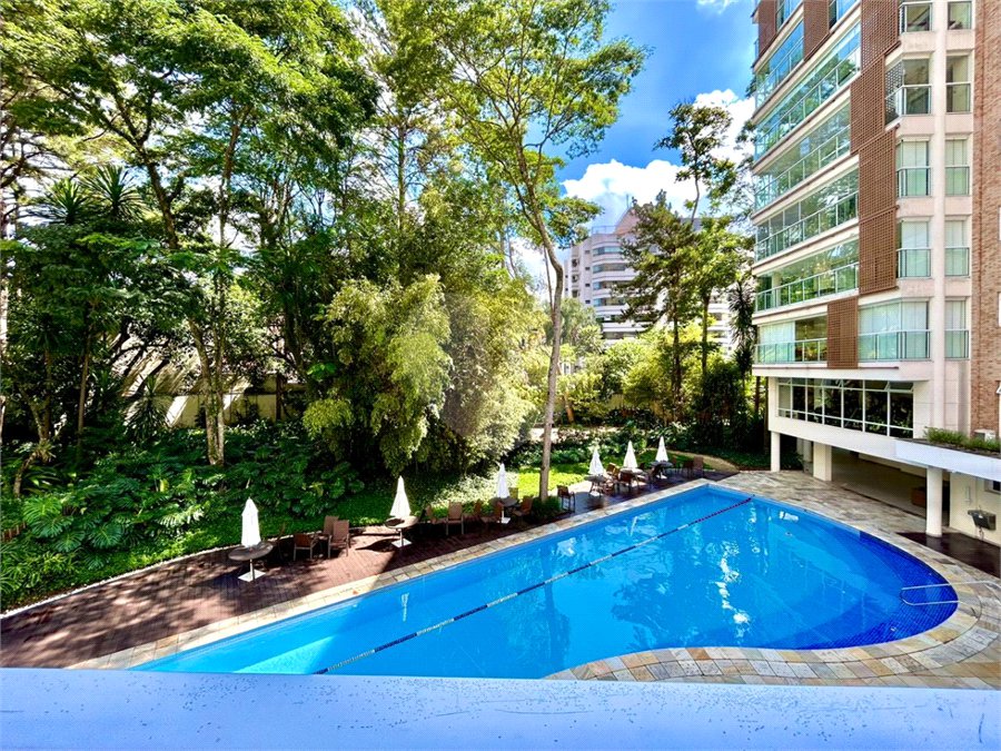 Apartamento à venda com 3 suítes em Chácara Santo Antônio (zona Sul), São Paulo, SP