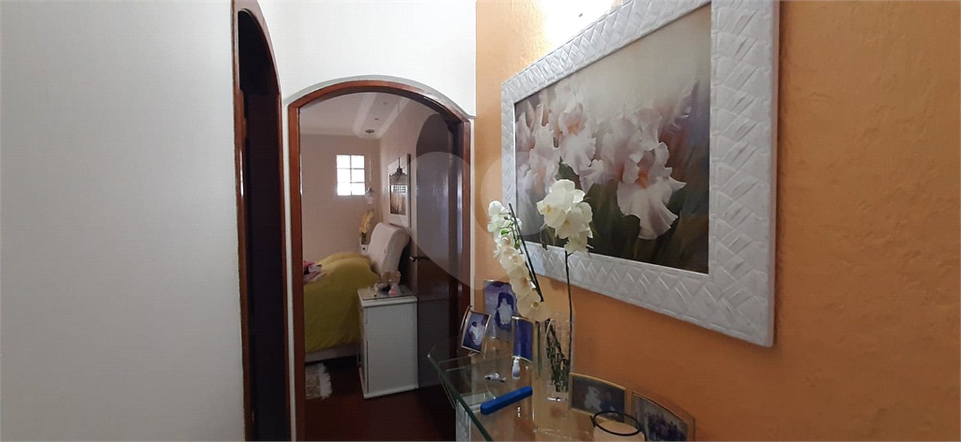 Sobrado à venda com 2 quartos em Horto, São Paulo, SP