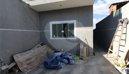 Casa à venda com 3 suítes em Vila Maricy, Guarulhos, SP