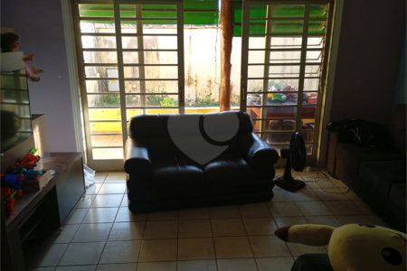 Casa à venda com 3 quartos em Jardim Alexandre Balbo, Ribeirão Preto, SP