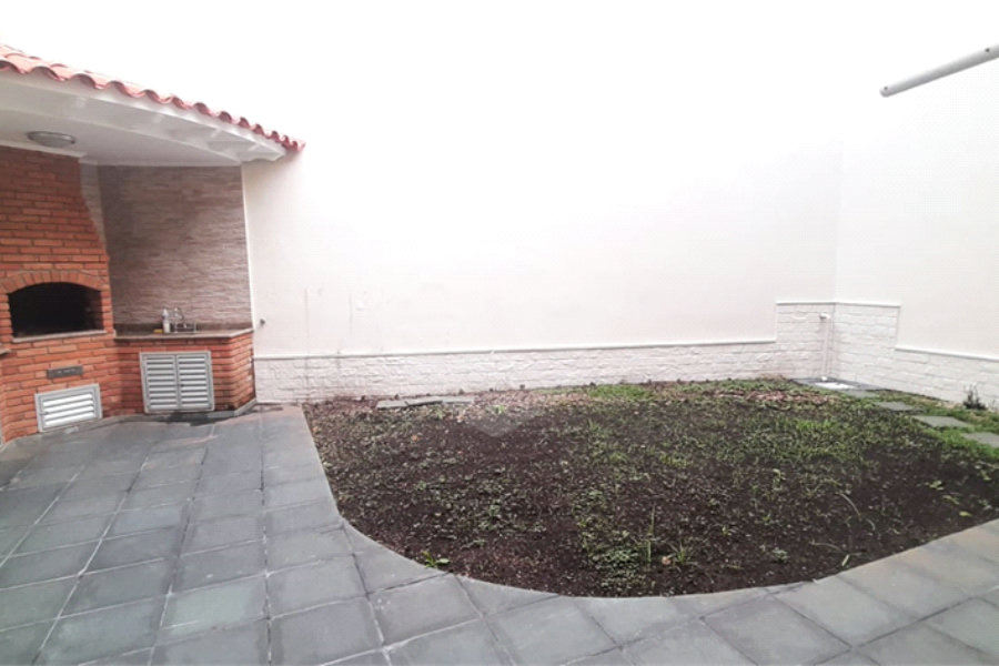 Sobrado à venda com 4 quartos, sendo 2 suítes, em Jardim França, São Paulo, SP
