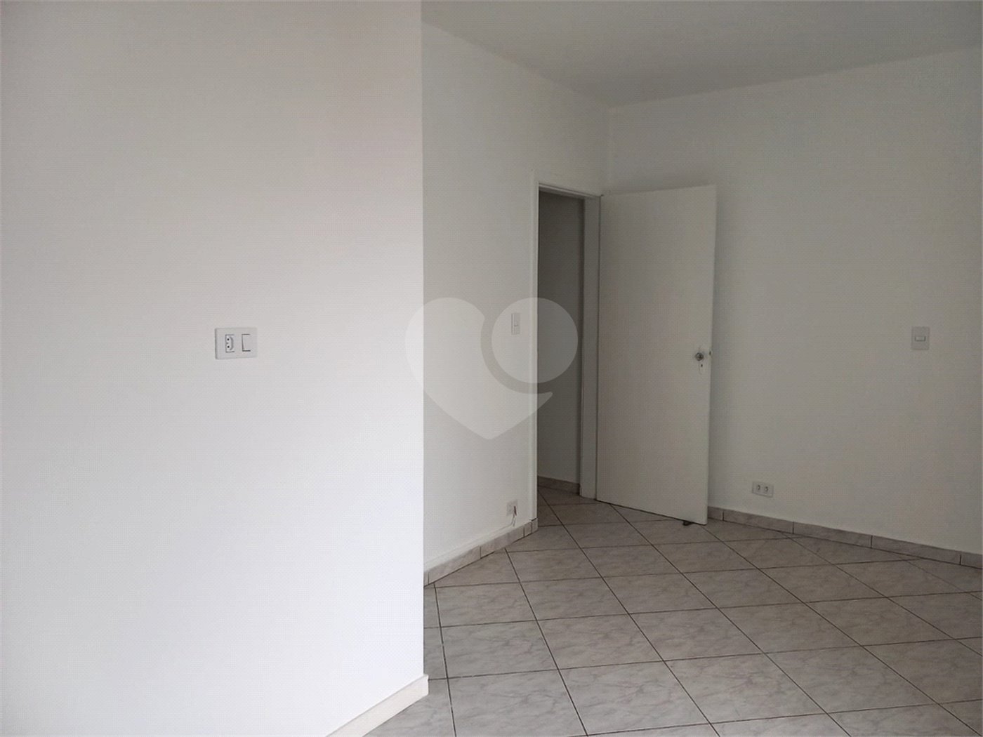 Sobrado à venda com 2 quartos em Vila Anglo Brasileira, São Paulo, SP
