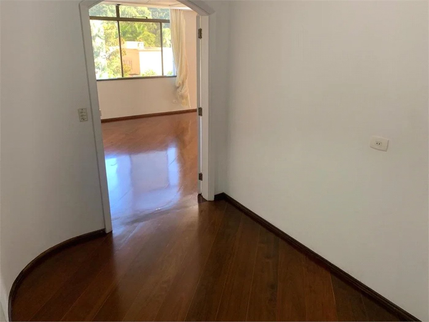 Apartamento à venda com 3 suítes em Paineiras do Morumbi, São Paulo, SP