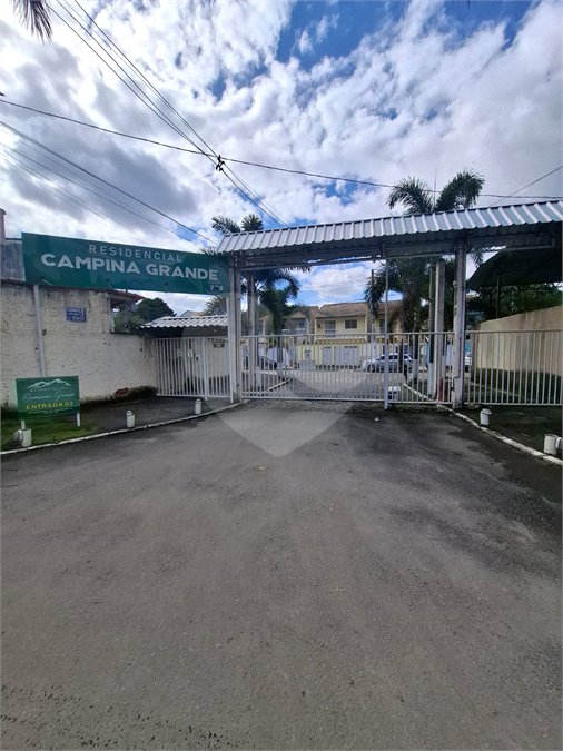 Casa à venda com 2 quartos, sendo 1 suíte,  no condomínio Campina Grande, Rio de Janeiro - RJ