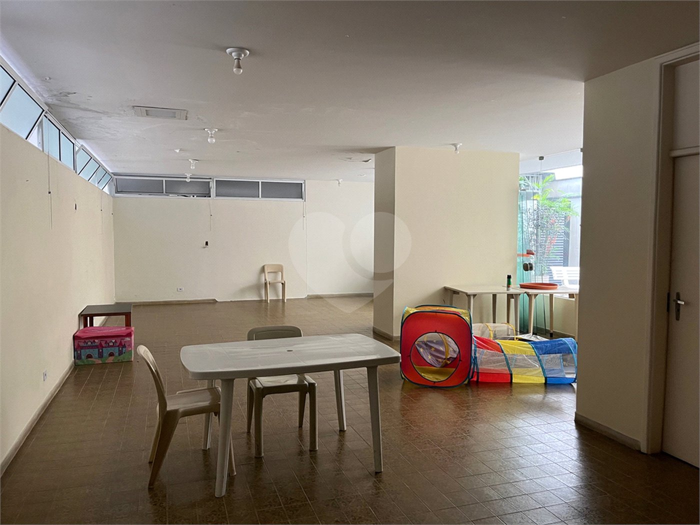 Apartamento à venda com 3 quartos, sendo 1 suíte,  em Itaim Bibi, São Paulo, SP
