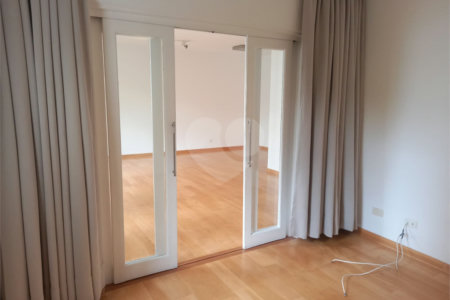 Apartamento à venda com 3 quartos, sendo 1 suíte, em Pinheiros, São Paulo, SP