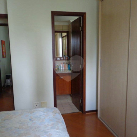 Apartamento à venda com 3 quartos, sendo 1 suíte, em Jardim Londrina, São Paulo, SP