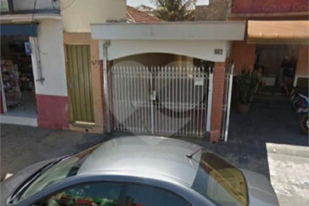 Casa térrea na Sallum.
