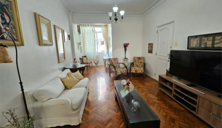 Apartamento à venda com 3 quartos, sendo 1 suíte,  em Copacabana, Rio de Janeiro, RJ
