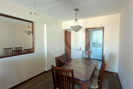 Apartamento à venda com 2 quartos, sendo 1 suíte,  em Vila Nova, Cabo Frio, RJ