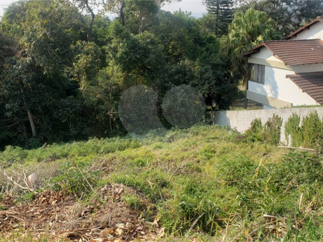 Terreno à venda no condomínio Alpes da Cantareira, Mairiporã - SP