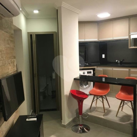 Flat à venda com 1 quarto em Cerqueira César, São Paulo, SP