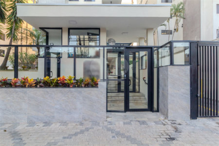 Apartamento à venda com 4 quartos, sendo 2 suítes, em Vila Hamburguesa, São Paulo, SP