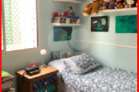 Apartamento à venda com 3 quartos, sendo 1 suíte, em Alto da Lapa, São Paulo, SP