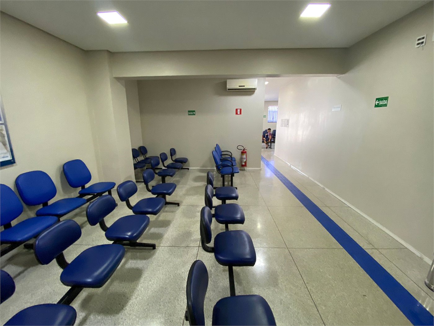 Salão Comercial para alugar em Vila Romanópolis, Ferraz de Vasconcelos, SP