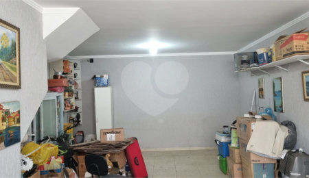 Casa à venda com 3 quartos, sendo 1 suíte,  no condomínio Residencial Açaí, São Paulo - SP