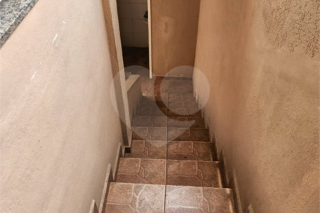 Sobrado à venda com 3 quartos em Vila Dalila, São Paulo, SP